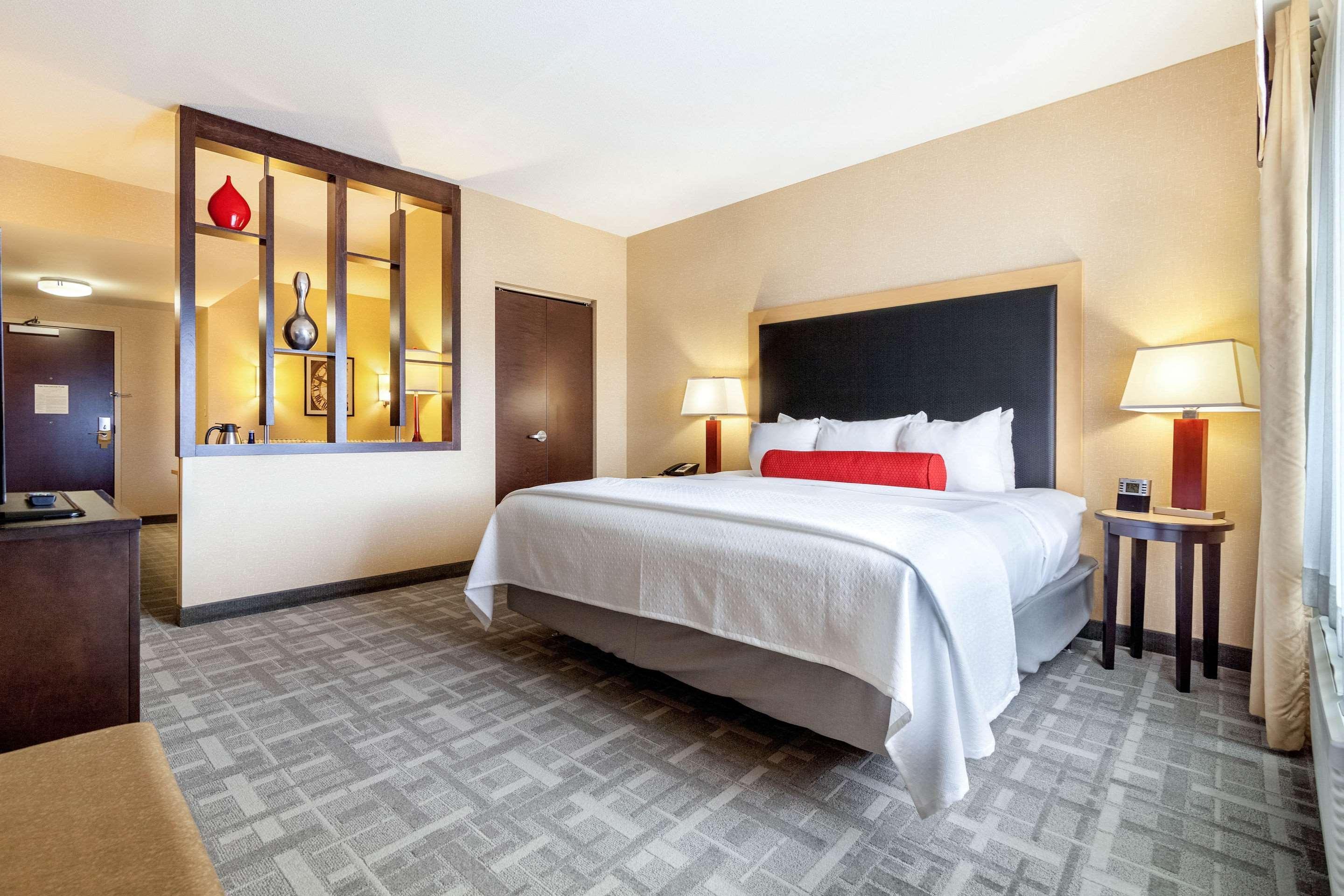 Cambria Hotel Pittsburgh - Downtown Bagian luar foto