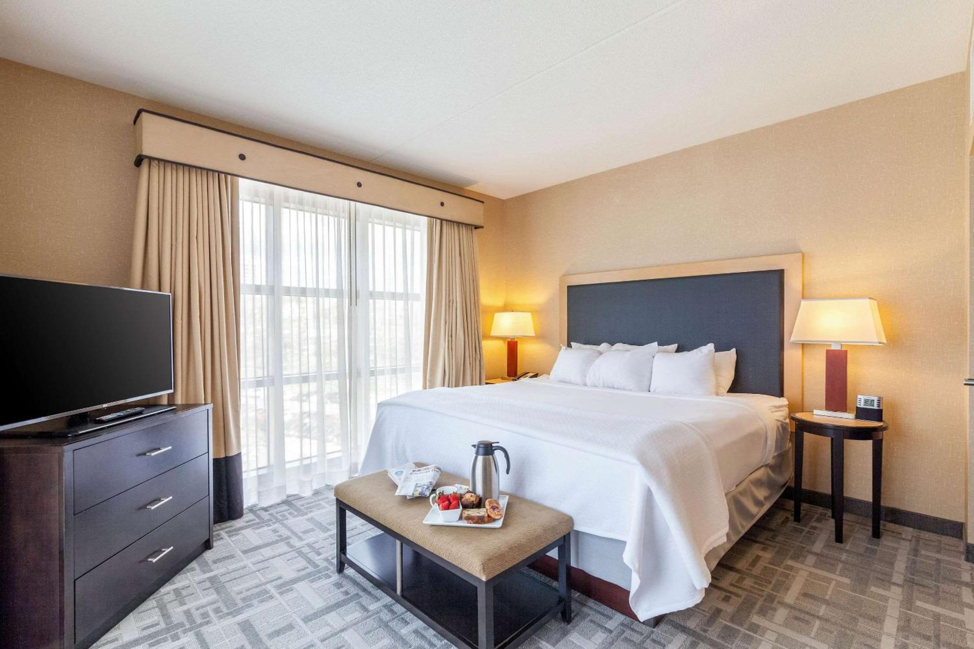 Cambria Hotel Pittsburgh - Downtown Bagian luar foto
