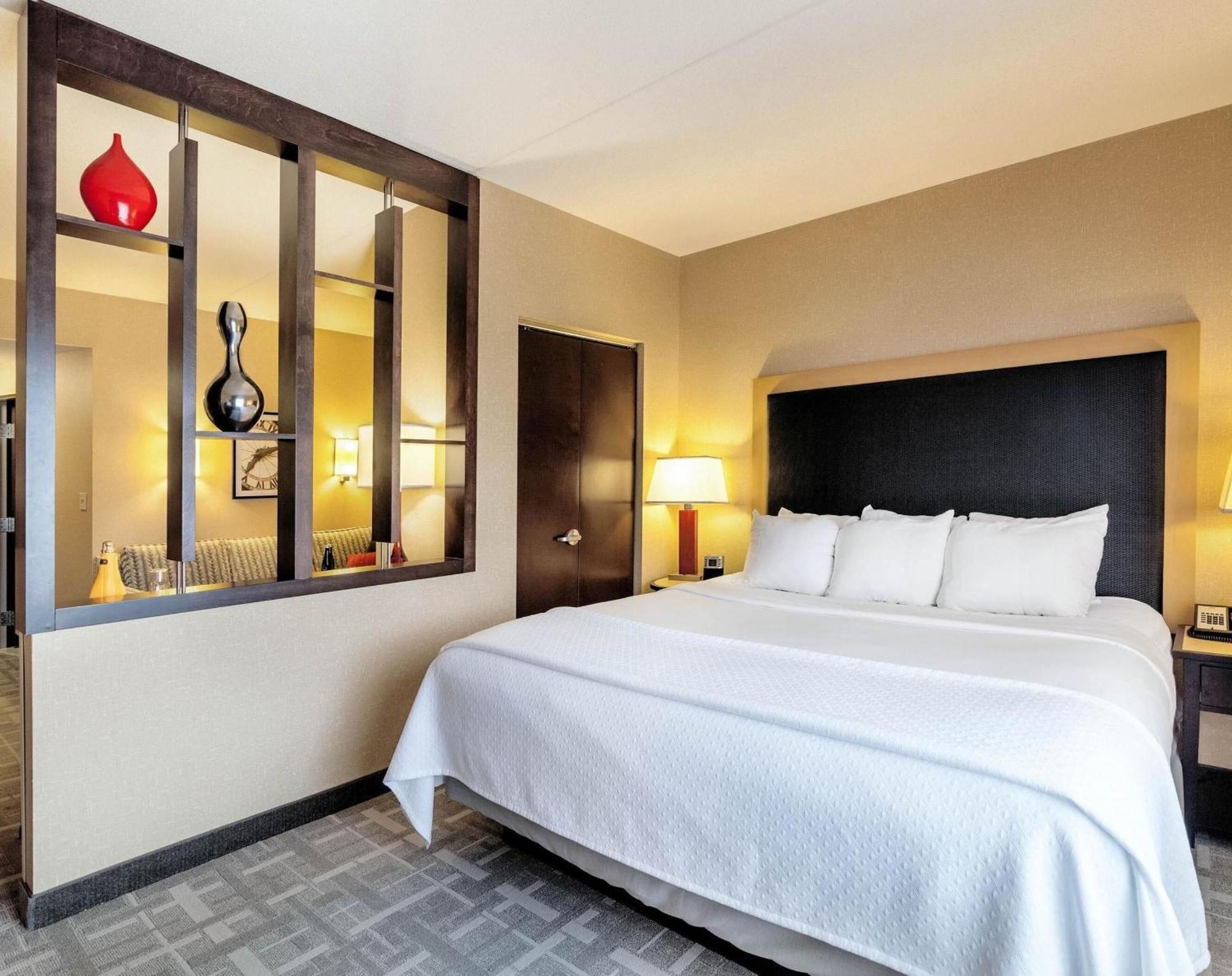 Cambria Hotel Pittsburgh - Downtown Bagian luar foto